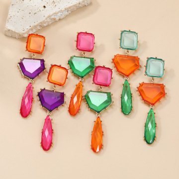 Bijoux de mode léger courageux: boucles d'oreilles en résine géométrique colorées exagérées pour les femmes style bohème