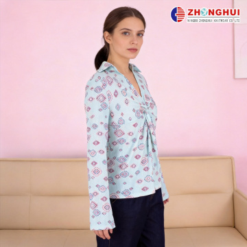 Women's Geometric Print Long Sleeve Blouse
