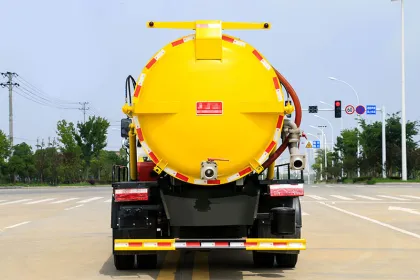 Jianghuai Junling V7 8.7m ³ Suction Vehicle