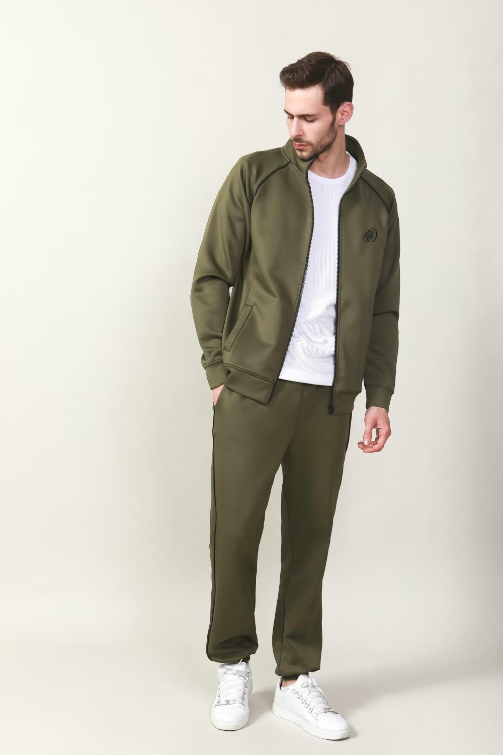 Men's interlock jogger be a tapper fit