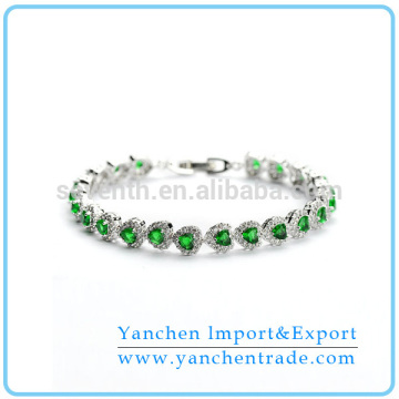 Hign Quality Heart Shaped Green Emerald Zircon Luxury Bracelet Wholesale In Yiwu