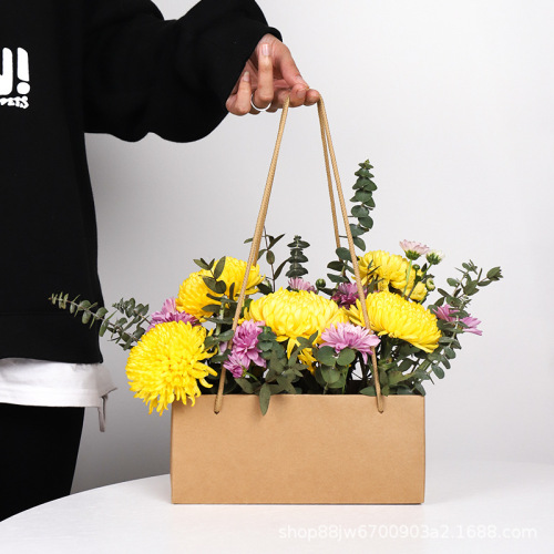 Wholesale waterproof kraft paper Flower Carry Bag