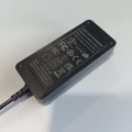 12V 5A 5 A ADAPTOR DE PODERAÇÃO DE ENQUERACIO