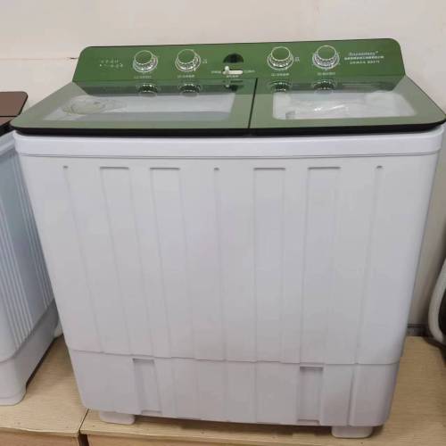 Large capacity household semi-automatic washing machine