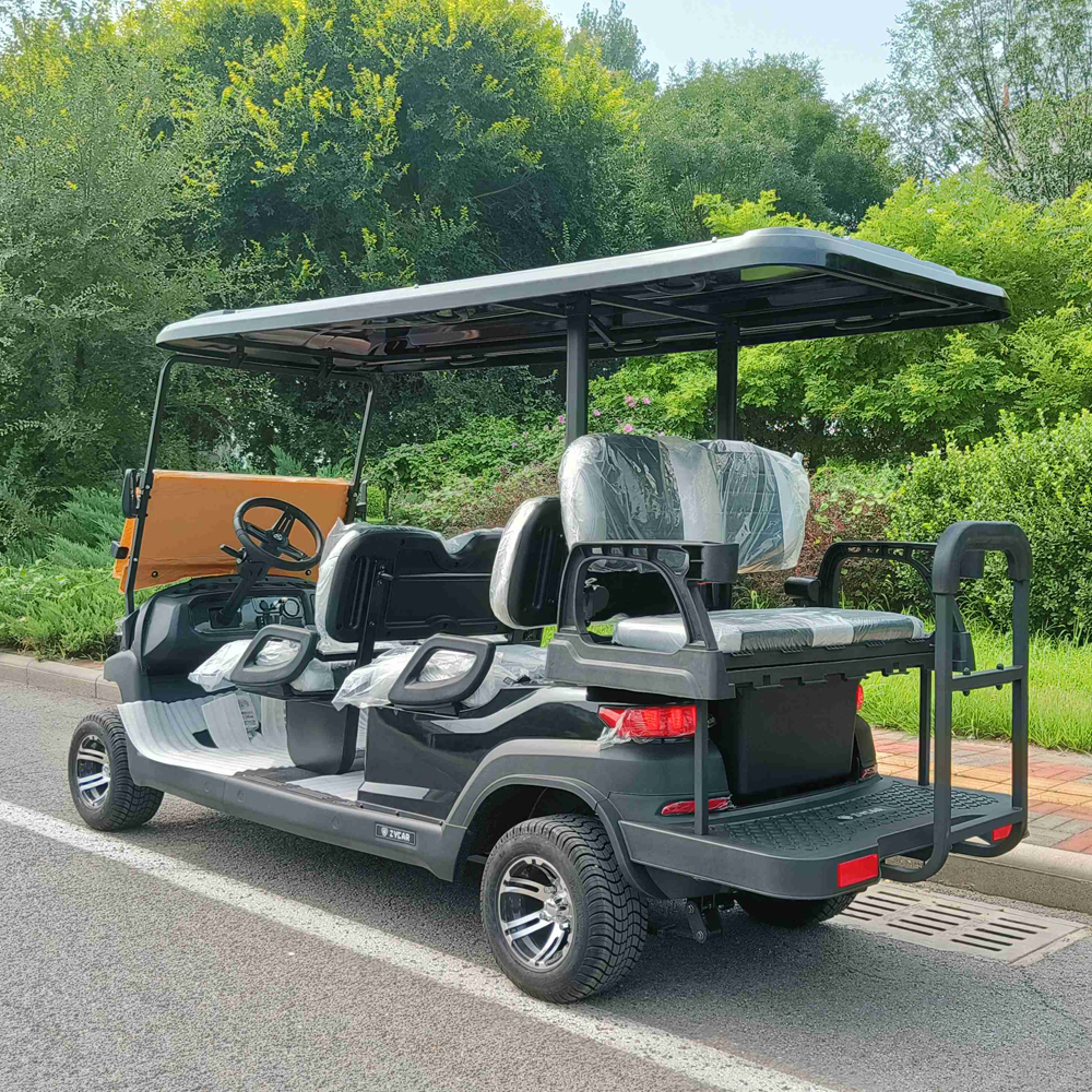 6-seater golf patrol car