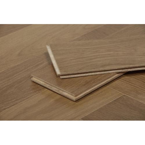 New type herringbone patterned oak wood engineered flooring