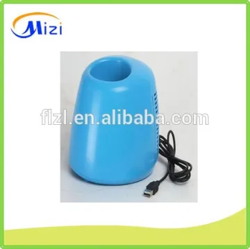 Mini bottle cooler
