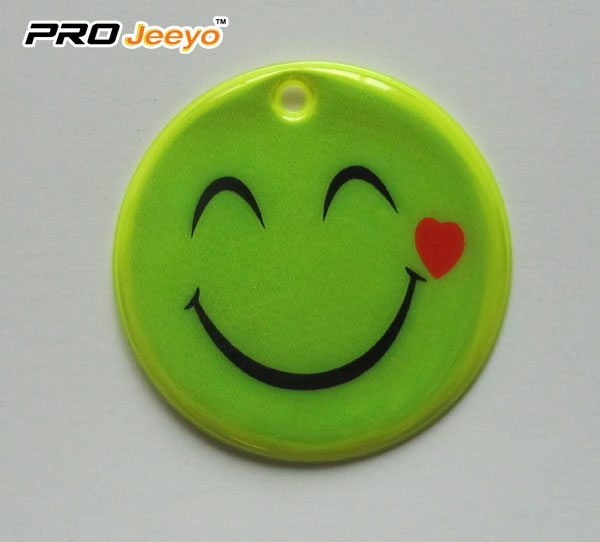 Reflective Safety Smile Face Key Chain for Gifts RV-208 4