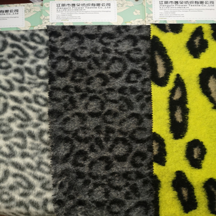 Leopard pattern knitted jacquard wool acrylic fabrics