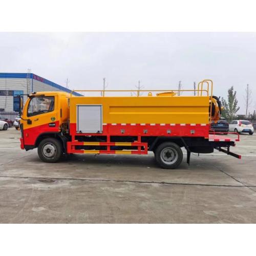 Manual transmission sewage suction vacuum tank truck