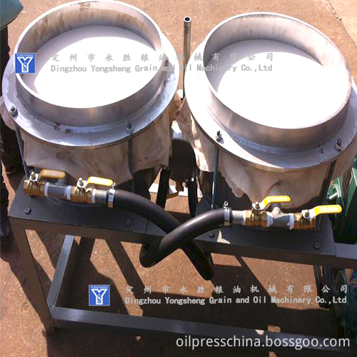 household oil press with filter