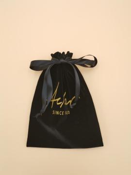 black velvet luxury drawstring bag for packing wine