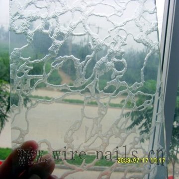 deep-etached pattern glass