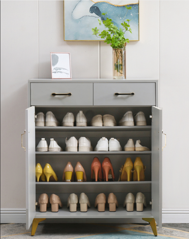 Morden Two Door et Two Dather Shoe Cabinet avec des pattes en bois massif