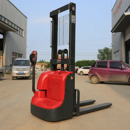 Supply of electric forklifts, semi-electric stacker, forklift, elevated cars
