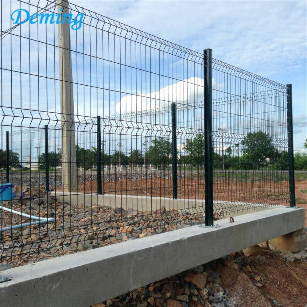 Hot Sale High Quality Triangle Bending Fence