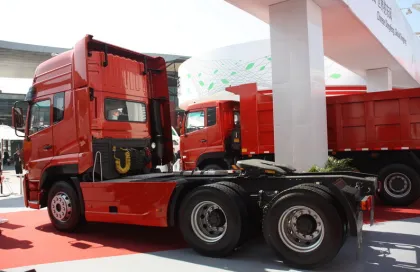 Excellent Performance 6X4 Tractor Head/Cummins Truck