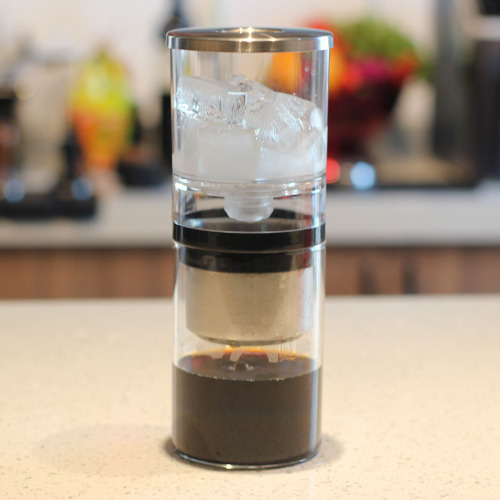 Dutch coffee maker, cold coffee brewer