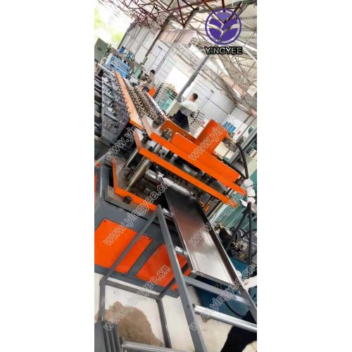 Supermarket storage shelf roll forming machine