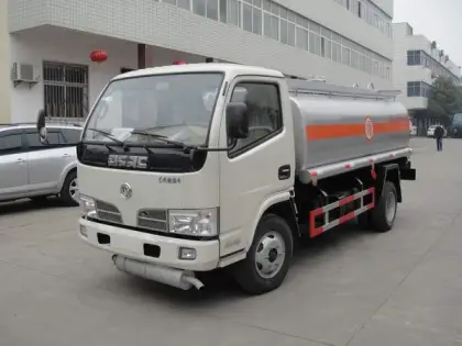 Dongfeng Transporting oil Tanker Truck Gasoline Tank Truck