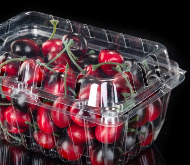 Strawberry Clamshell Packaging for Canada