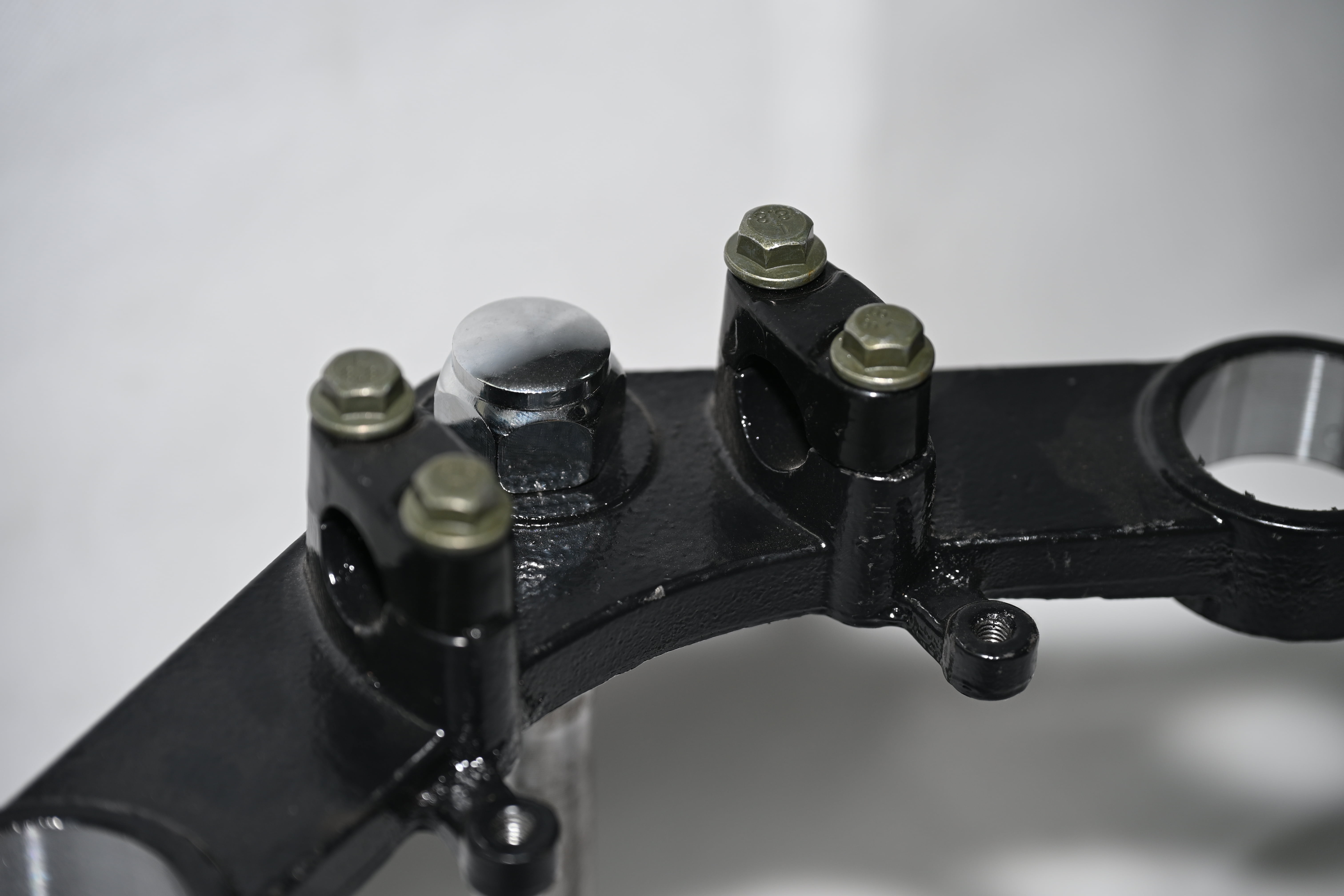 Tricycle front fork clamp