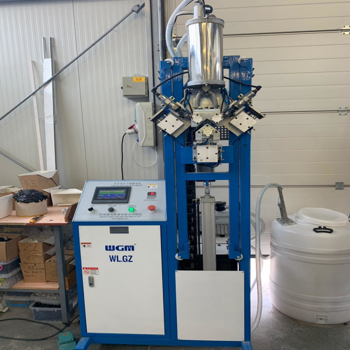 Automatic desiccant filling machine for IGU