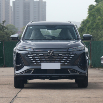 2023 Chang'an Gasolinacs75PLUS Third-Generation 1.5T Automatic Luxury SUV: The Ultimate Driving Experience