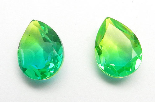 Bio Color Emerald Crystal Pear Cut Doublets Loose Gemstone