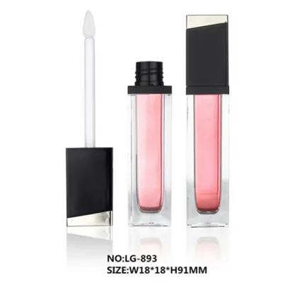 Fashion Women lip gloss Waterproof Beauty Makeup LipStick matte Lip Gloss shiny golden cap plastic round lip gloss