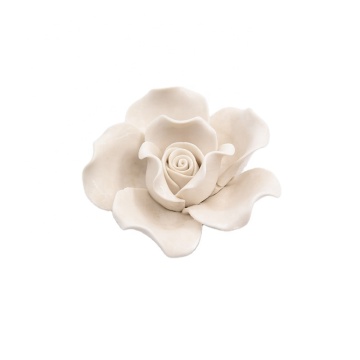 3d Pequeñas flores hechas a mano de cerámica para ganchos de pared o macetas de plantas