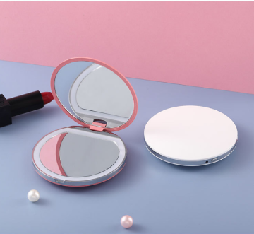 Specchio per trucco pieghevole ricaricabile ricaricabile a LED 2x per viaggi per la bellezza personalizzata in movimento