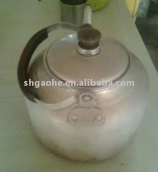 Aluminum thickening whistling kettle A