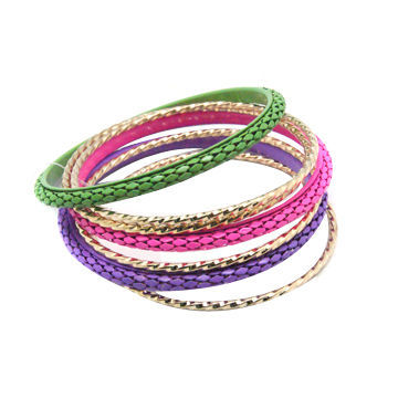 Metal bangles, fashion colored with snap button