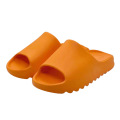 Enfants glissades de bascules de tongs Eva Beach Eva Beach