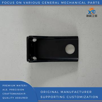 Painel de reforço durável para chassi automotivo