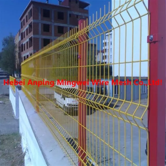 folds welded wire mesh fencing