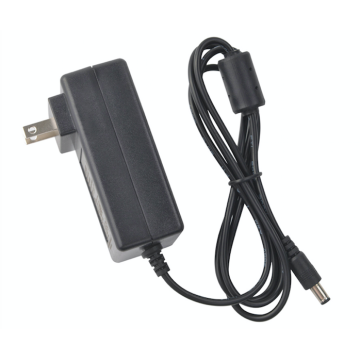 24 wolt 1,5 amp AC DC Adapter