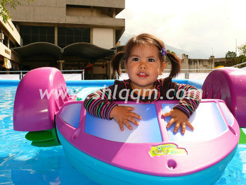 Popular selling inflatable paddle boat for kids