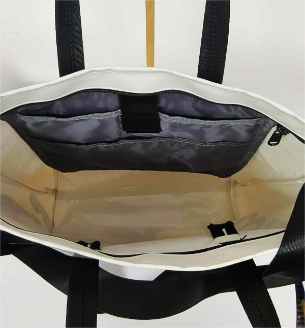 Customized eco-friendly waterproof PVC handbag