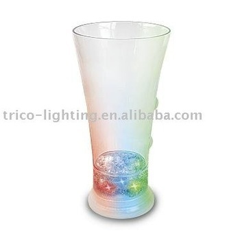 Flashing drinking glass