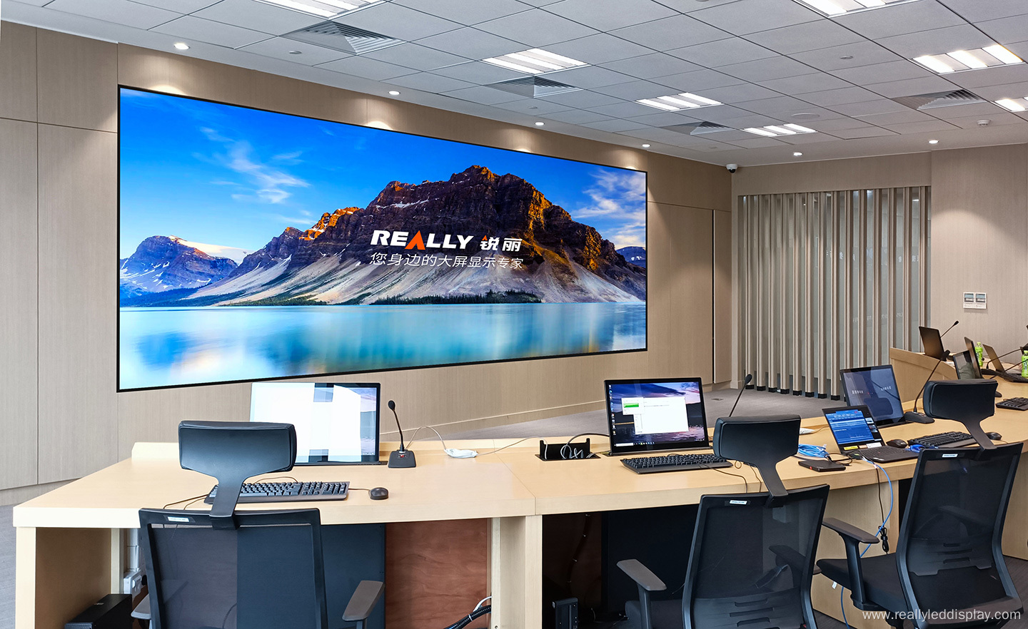 Really P1.25 COB LED dispaly video walls