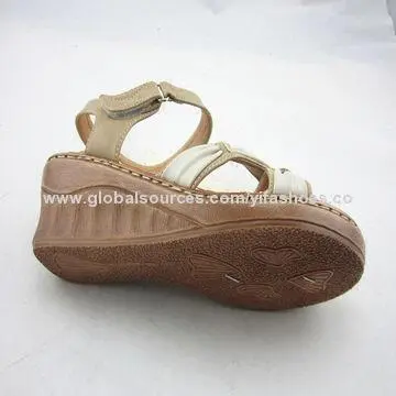 Fashion shoes, massage insole