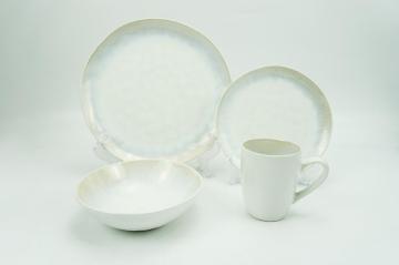 Reactive glazed stoneware dinner set finished in glossy