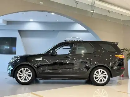 Land Rover Discovery 2016 4th 3.0SC BlackSE