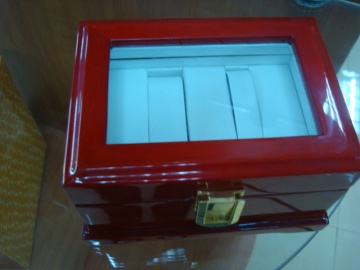 luxury wooden watch boxes