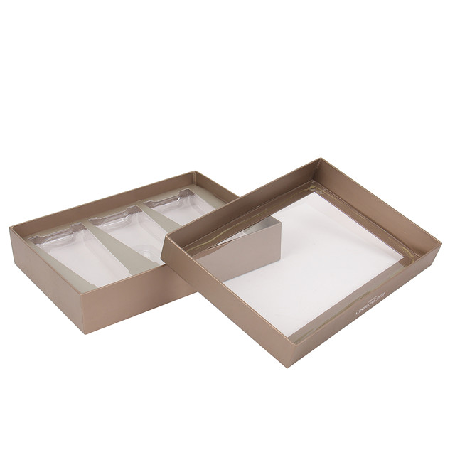 Box With Clear Window