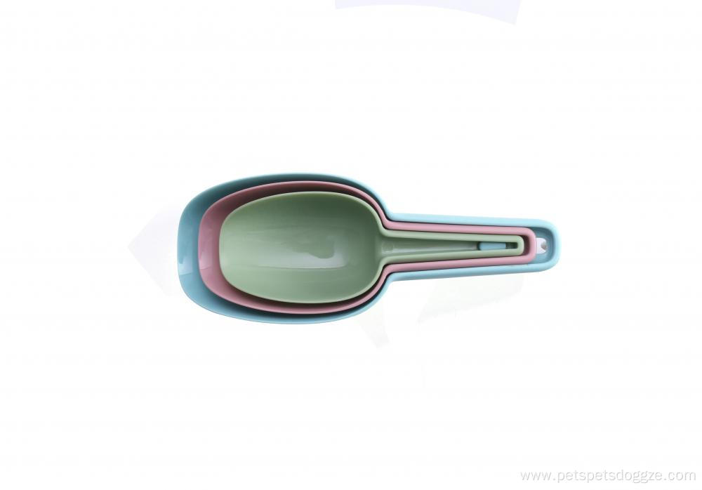 Multifunctional pet food supplies measuring scoop spoon