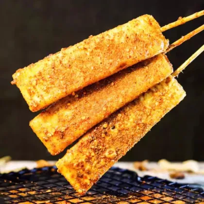Grilled rice cake skewers