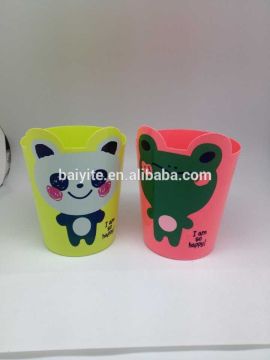 plastic mini desktop trash can ,garbage bin